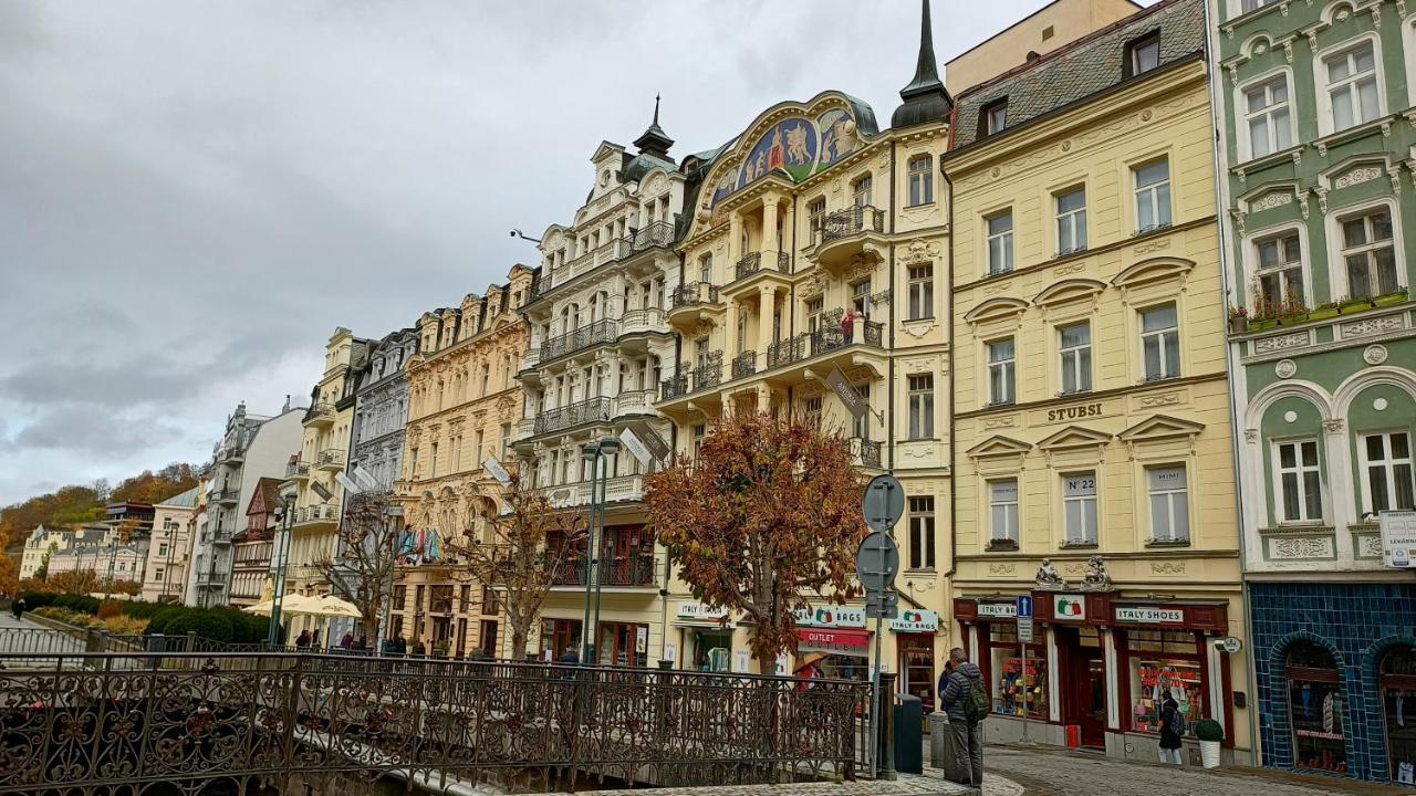 Apartments Stubsi With Colonnade View Karlovy Vary Esterno foto