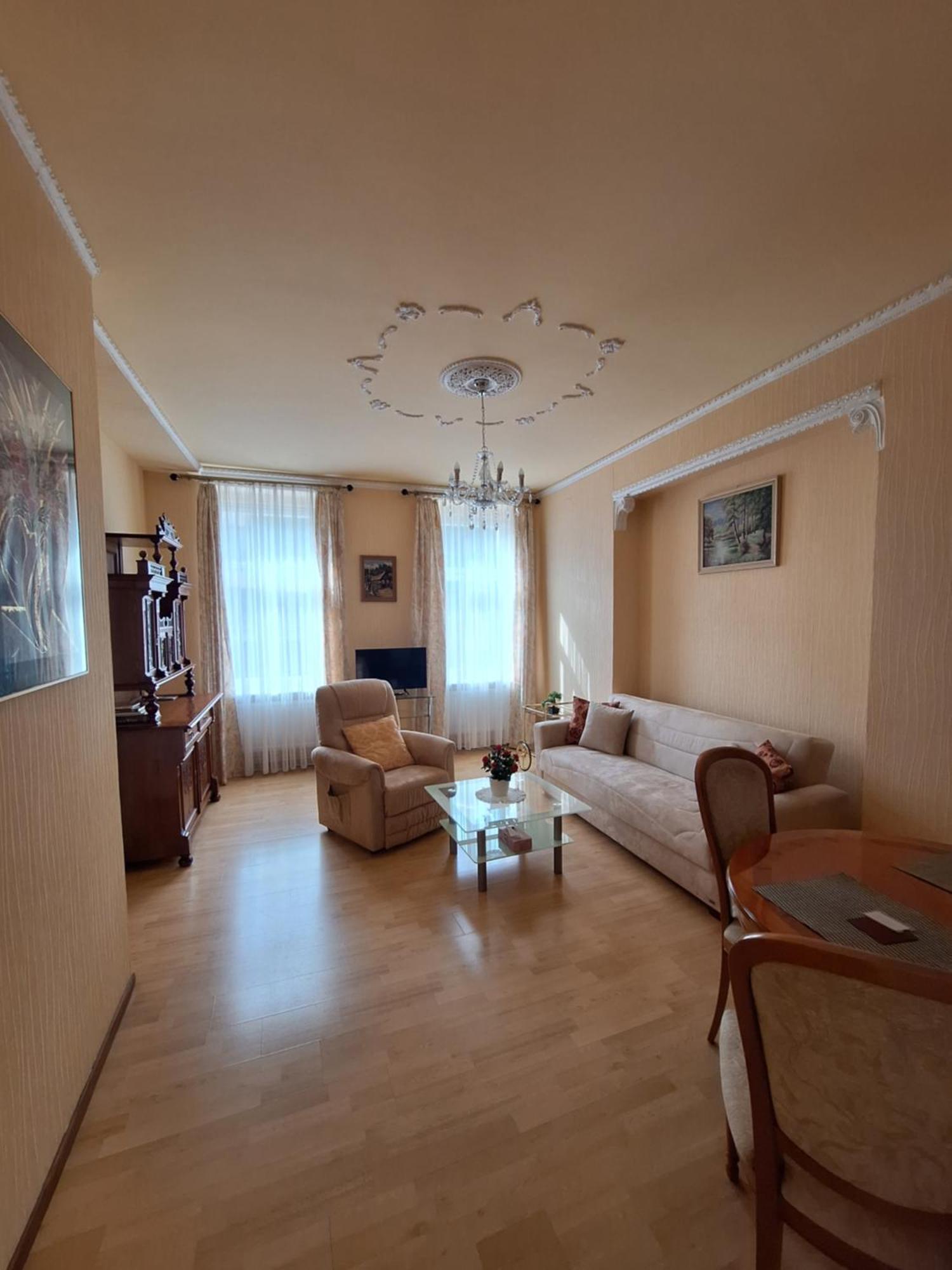Apartments Stubsi With Colonnade View Karlovy Vary Esterno foto